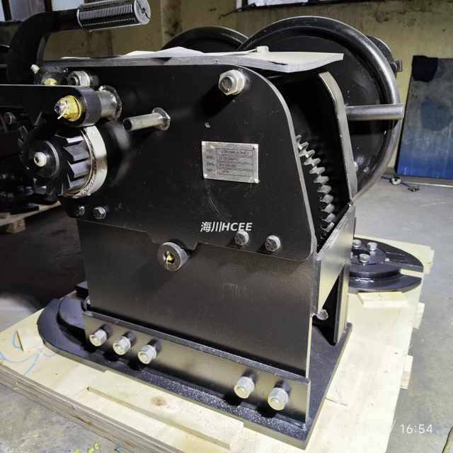 40 Ton Low Profile D-ring Mount Winch